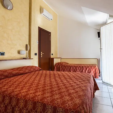 Zanella Hotel 3*