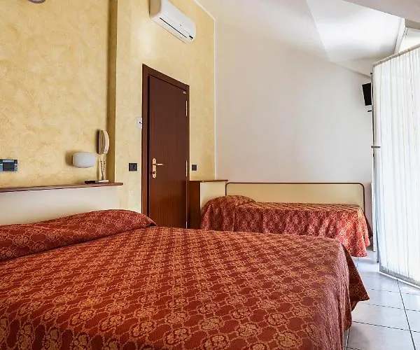 Zanella Отель 3*